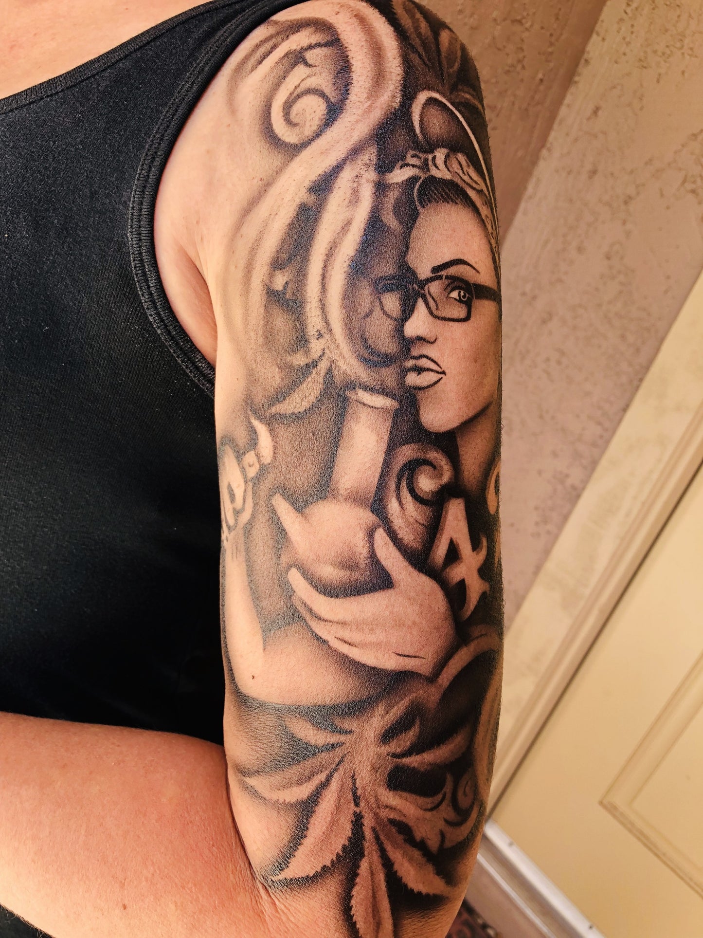 Femme Fatale 420