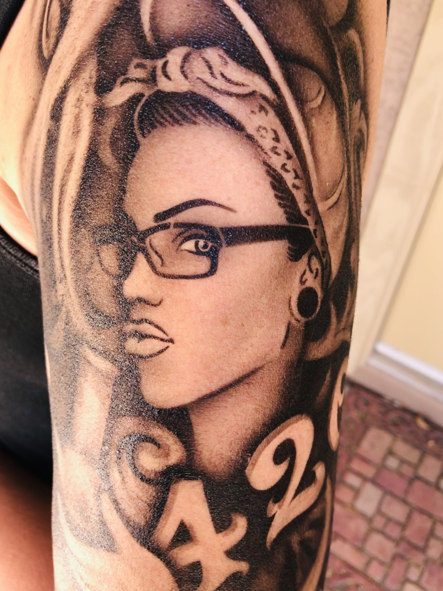 Femme Fatale 420